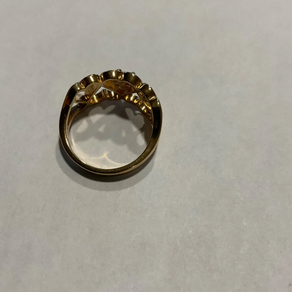 Heart Ring with a Diamond - Picture 12 of 12